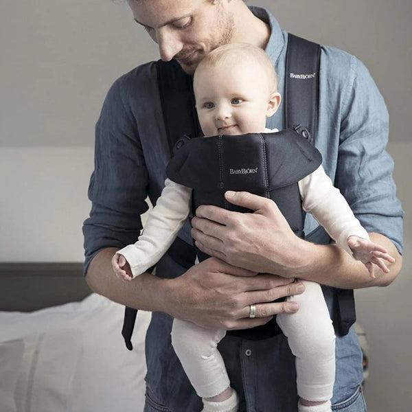 BabyBjorn Baby Carrier Mini Woven