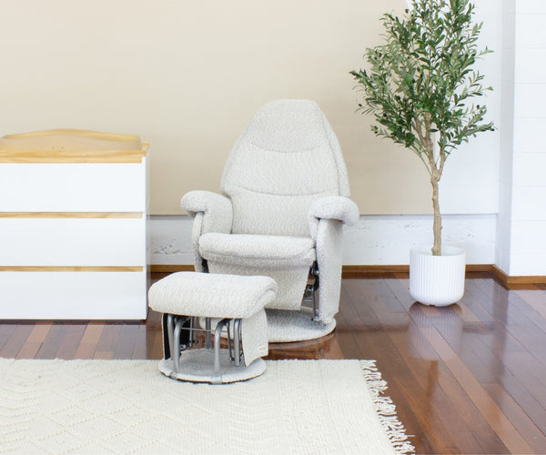 Vogue Feeding Chair - Boucle Cream