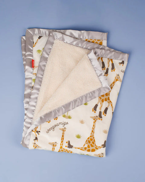 Weegoamigo Sherpa + Mink Blanket - Stevie Necks  Giraffe