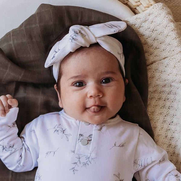 Snuggle Hunny Topknot - Silvergum