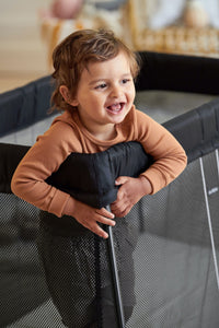 BabyBjorn Travel Cot - Black Mesh