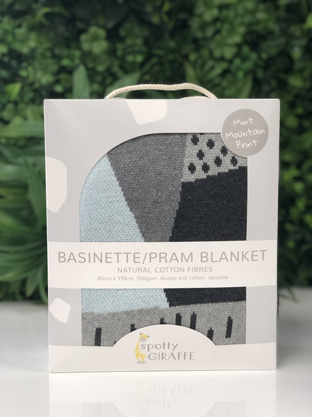 Spotty Giraffe Mint Mountain Pram/Basinette Blanket