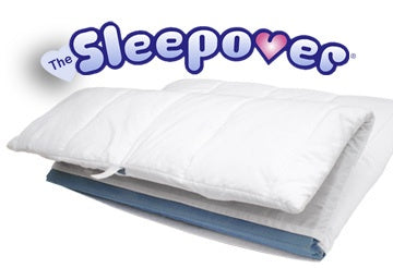 Spotty Giraffe Sleepover Padded Fitted Sheet for Portable Cots 75x110cm