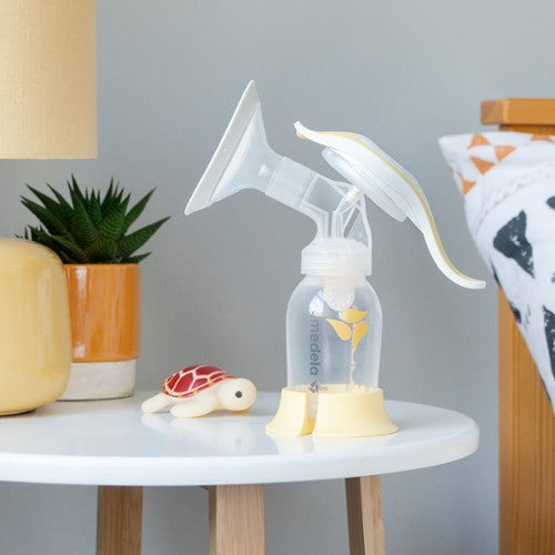Medela Harmony Manual Breastpump