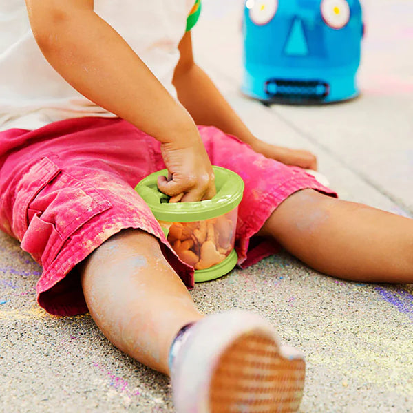 Munchkin Snack Catcher