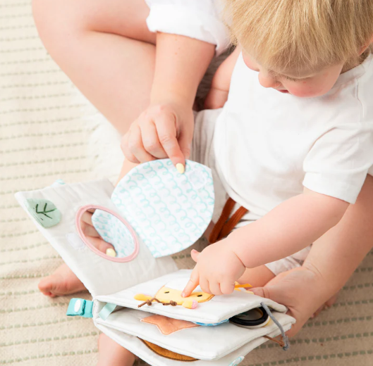 Playground Box 3: Nurturing Thoughtful Play (7-9M)