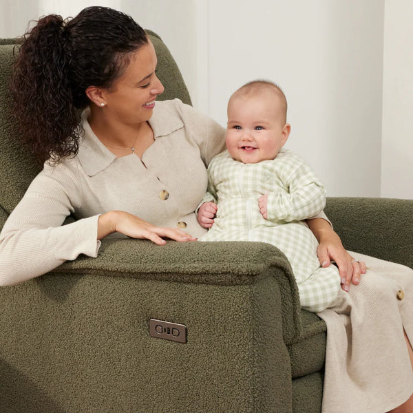 iL Tutto Louie Electric Recliner Chair