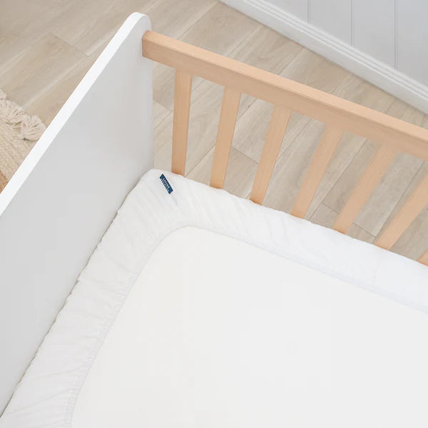 Living Textiles Smart-Dri™ Waterproof mattress protector - Compact Cot