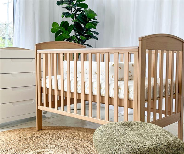 Babyhood Classic Curve Cot