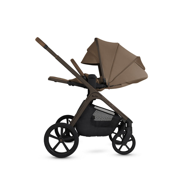 Silvercross Cove Maple with Carrycot