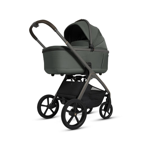 Silvercross Cove Pewter with Carrycot