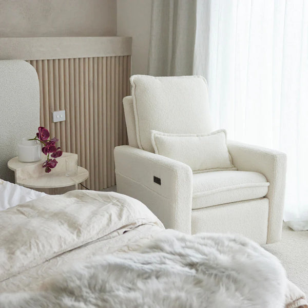 iL Tutto Frankie Electric Recliner Glider Nursery Chair - Coconut Teddy