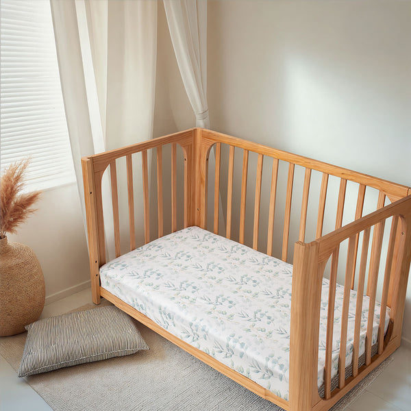 Cocoon Fitted Cot Sheet - Green Leaves