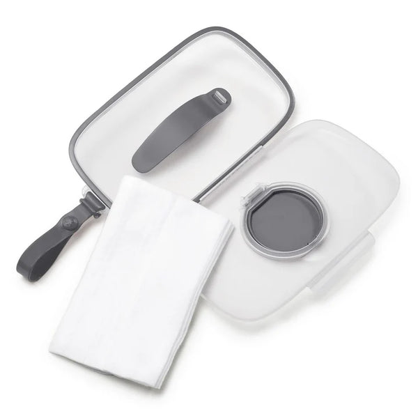 Skip Hop Grab & Go Perfect Snug Seal Wipes Case - Grey