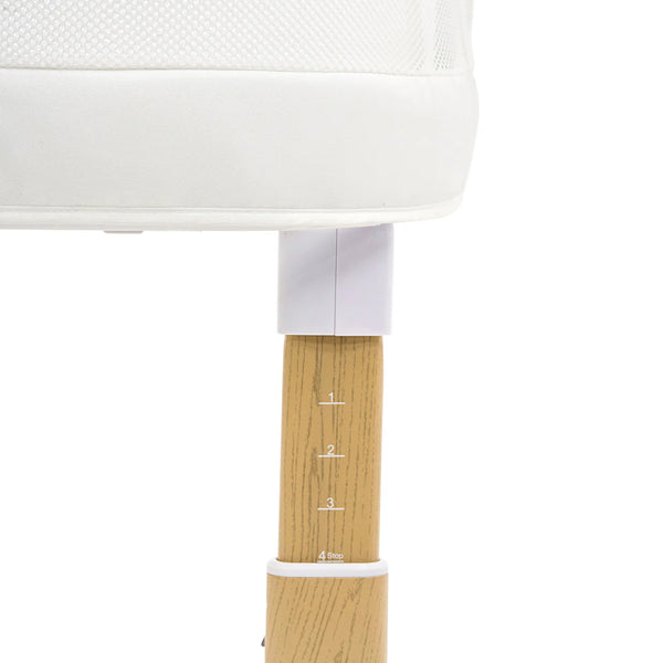 BabyRest Swan Smart Electric Bassinet - White/Natural