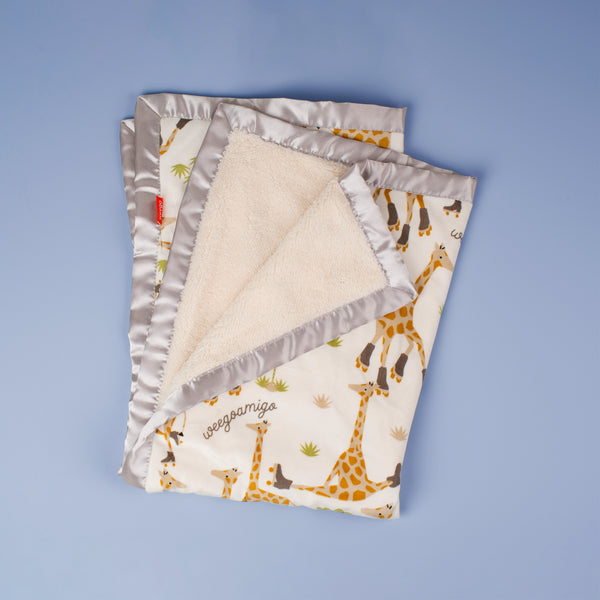 Weegoamigo Sherpa + Mink Blanket - Stevie Necks  Giraffe