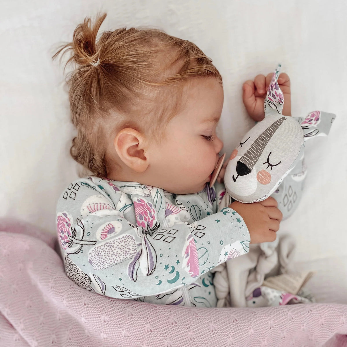 Kippins Banksi Kippin Organic Cotton Baby Comforter | Baby Junction