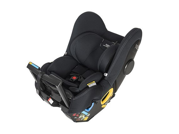 Britax Safe n Sound B-First IFIX Tex Carseat - ex display