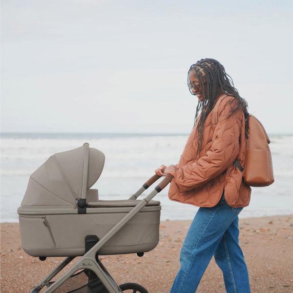 Silvercross Cove Champagne with Carrycot