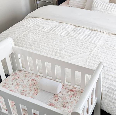 Babyhood Sandton Sleigh Cradle & Mattress - Ex Display