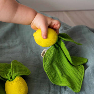 Oli&Carol John Lemon Mini Doudou-Teether