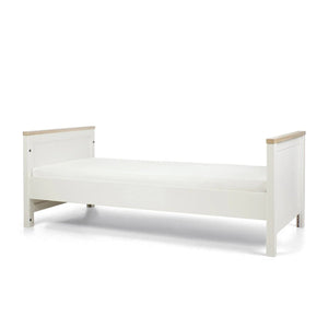 Mamas & Papas Harwell White 4 Piece Set with Cotbed, Mattress, Fitted Sheets & Mattress Protector