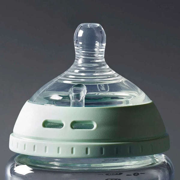 Tommee Tippee Natural Start Glass Baby Bottle 250ml