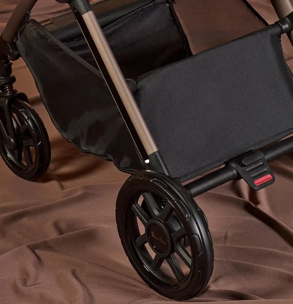 Silver Cross Reef 2 with Carrycot - Ganache