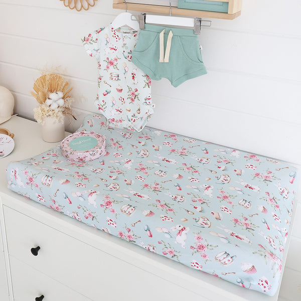 Snuggle Hunny Fitted Bassinet Sheet/Change Mat Cover - White Rabbit