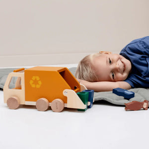 Trixie Wooden Garbage Truck