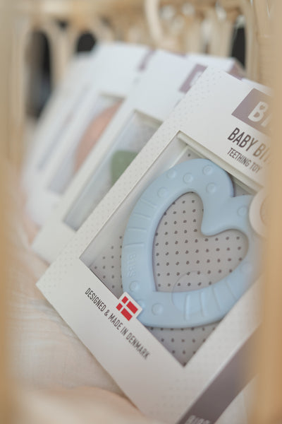 BIBS Baby Bitie Heart - Baby Blue