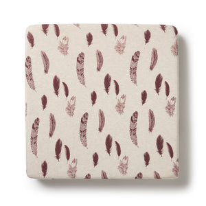 Wilson & Frenchy Organic Cot Sheet - Falling Feathers